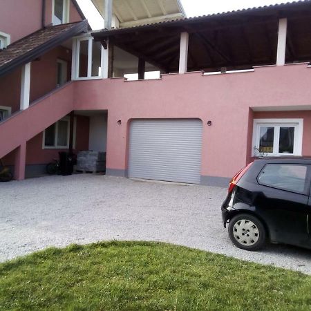 Studio Apartman Zagreb Horvati Rakov Potok 外观 照片